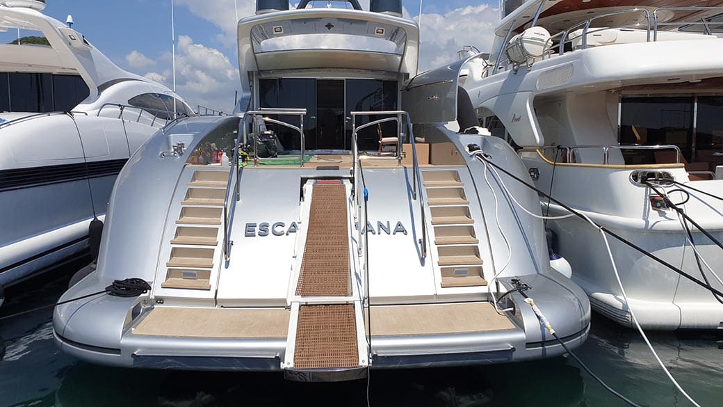 Mangusta 108 Yacht Wrapping - Yacht wraps anywhere in the world