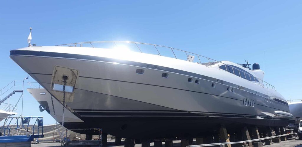 yacht_wrapping_mangusta